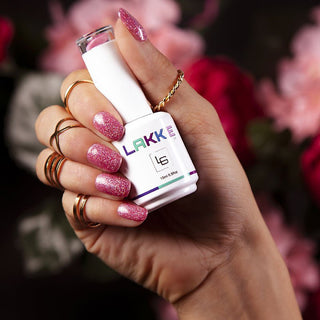 roze glitter gelnagels. Een mooie roze gelnagellak met opvallende glitters.