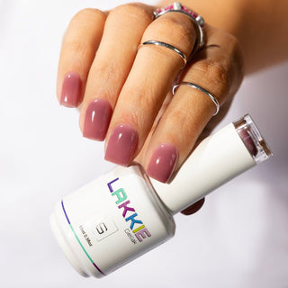 Ontdek de BIAB kleuren van LAKKIE, oftewel Builder In A Bottle. BIAB is voor degene die opzoek is naar extra versteviging en bescherming van de natuurlijke nagel. Met deze Builder In A Bottle gel creëer je niet alleen een goede basis voor gellak, maar kun je ook kleine verlengingen en correcties uitvoeren.  Purple Dreamer is een prachtige paarse kleur BIAB. Met deze kleur creëer je prachtige tijdloze nagels.