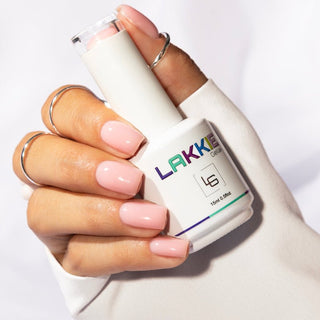 Ontdek de BIAB kleuren van LAKKIE, oftewel Builder In A Bottle. BIAB is voor degene die opzoek is naar extra versteviging en bescherming van de natuurlijke nagel. Met deze Builder In A Bottle gel creëer je niet alleen een goede basis voor gellak, maar kun je ook kleine verlengingen en correcties uitvoeren.  Puffed Pink is een prachtige licht roze kleur BIAB. Met deze kleur creëer je prachtige stijlvolle nagels.