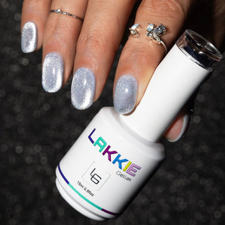 Cat eye gellak nagels_Gleaming water_Diamond light