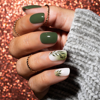 Golden Fern_GelNagel Stickers groen met gouden bloemen details_LAKKIE Gellak