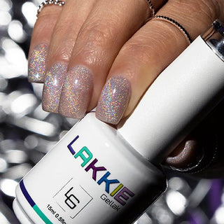 Ben jij opzoek naar een manier om jouw gellak nagels een unieke touch te geven? Het leuke van de holo cat eye, is dat je deze cat eye gellak over elke gellak kleur kunt lakken! De gellak is heel eenvoudig aan te brengen, en je creëert in een handomdraai toffe nailart.