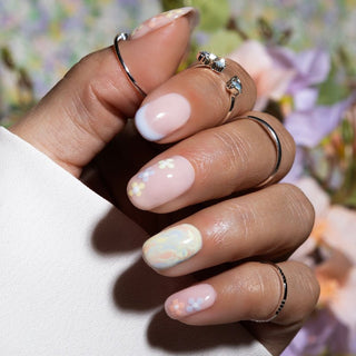 Pastel nailart bloemen design