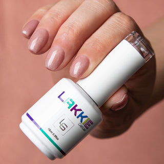 LAKKIE Natural Bronzer is een prachtige nude kleur gellak. Deze gellak heeft hele fijne glittertjes, en maakt jouw nagels heel natuurlijk
