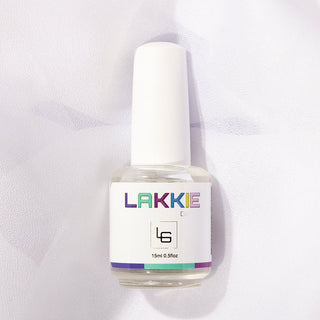 Ben je opzoek naar een nagelriemolie die niet zo sterk is van geur? LAKKIE nagelriemolie Almond is een olie met weinig geur. Verzorg je nagelriemen met deze hydraterende amandelolie. 