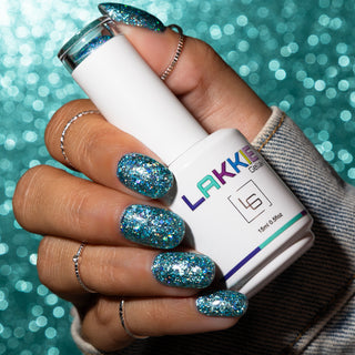 Aqua Sea Glass_Blauwe glitter gellak nagels LAKKIE Gellak