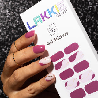 Auric Swirl_roze gel nagel stickers met gouden design_LAKKIE Gellak