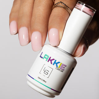 BIAB Monaco Muse_Licht roze BIAB nagels_LAKKIE Gellak