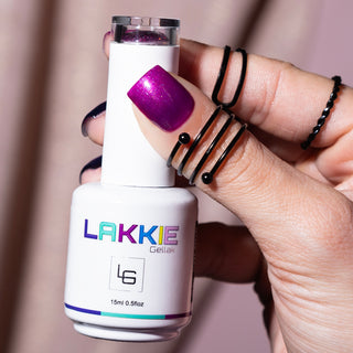 LAKKIE Divine Purple is een paarse kleur gellak met een shimmer