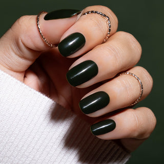 Forest Noir_Donker groene gellak nagels_LAKKIE Gellak
