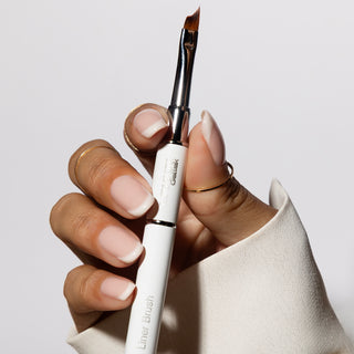 French Nails_Rubber Basecoat Upper East Nude_Porcelain White_LAKKIE Gellak