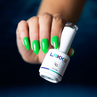 LAKKIE Dashing Seaweed is een groene kleur gelnagellak. Een lekker fel kleurtje