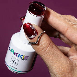 Rode cat eye gellak_Silveren chrome liner nailart_LAKKIE Gellak