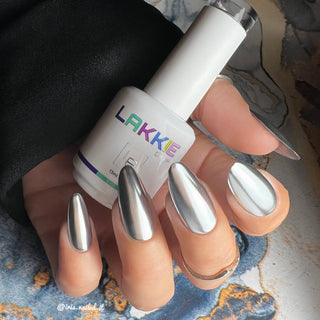 LAKKIE Gellak Sublime Silver. Zilveren Titanium gellak. Voor een prachtige metallic effect op jouw nagels. 