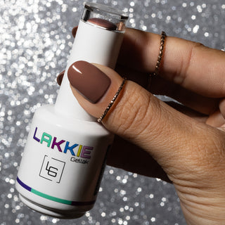 Tasteful Mocha_Bruine gellak nagels_LAKKIE Gellak