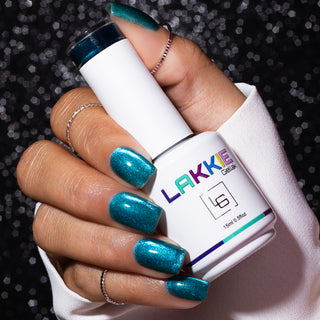 Twinkling Teal_Blauwe cat eye gellak nagels_LAKKIE Gellak