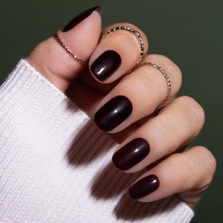 Velvet Wine_Donker rode gellak nagels_LAKKIE Gellak