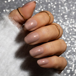 Warm Winter Day_beige gellak nagels met glitters_LAKKIE Gellak