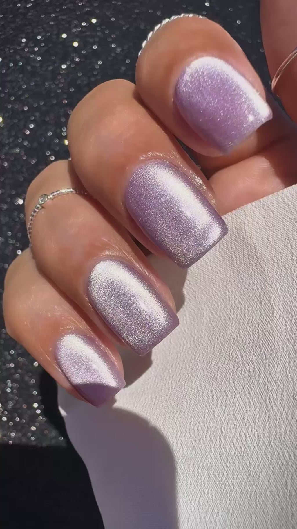 Lavender Lights_Lila cat eye gellak nagels_LAKKIE Gellak