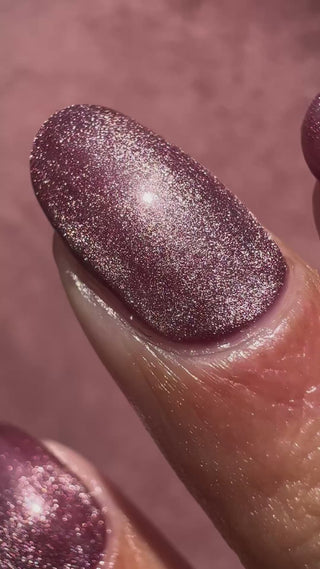 Cat eye Luxury Diva_roze cat eye gellak_LAKKIE Gellak