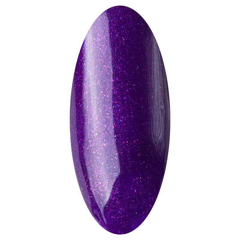 LAKKIE Purple Poison is een intens paarse kleur gelnagellak, met daarin hele fijn paarse glitter verwerkt.